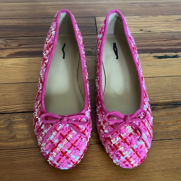 Ann Taylor Adorable Classic Pink Tweed Ballet Flats with a Bow - Size 7 - Picture 5 of 12